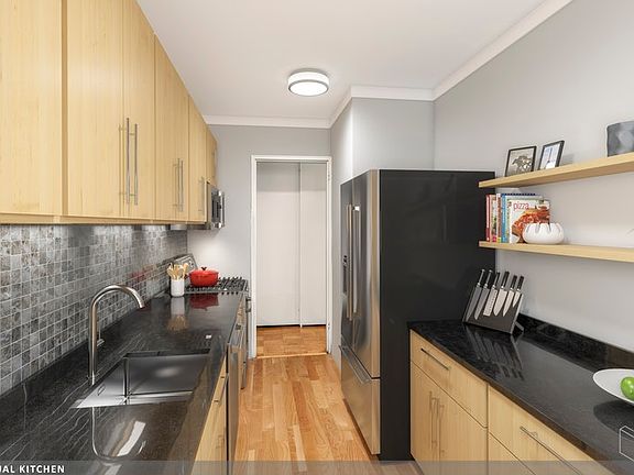 3rd image of 140 W End Ave APT 4H