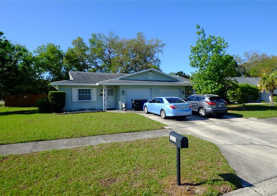 1st image of 2961-2963 ST JOHN DRIVE