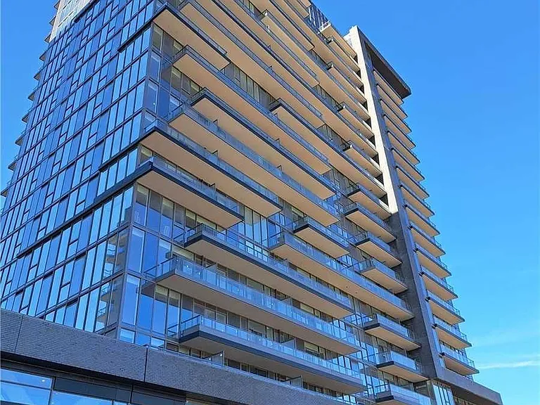 20 Gatineau Dr #1209 — Photo 1