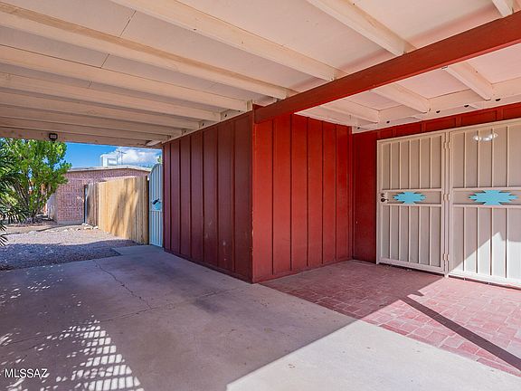 3rd image of 7417 E Beverly Dr