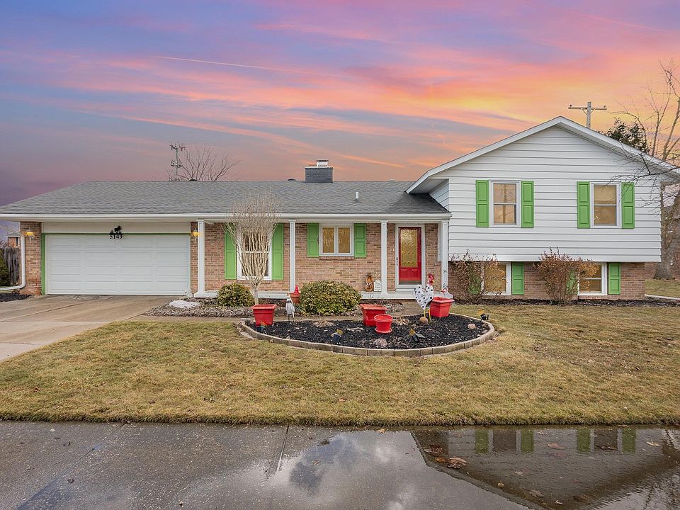 1st image of 5149 Reinhardt Ln