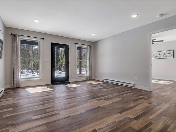 5th image of 7612N Lesniak Road