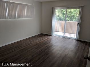 823 S Grevillea Ave APT 01, Inglewood, CA 90301