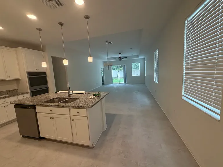 11996 Hilltop Farms Dr — Photo 5