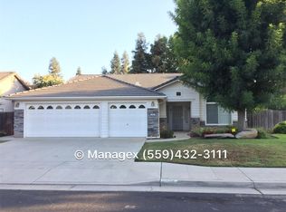 2387 Goshen Ave, Clovis, CA 93611