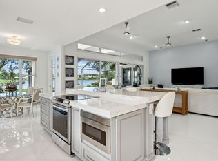 3664 SE Cambridge Dr, Stuart, FL 34997