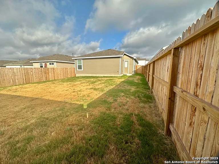 9922 Yellow Lake — Photo 12