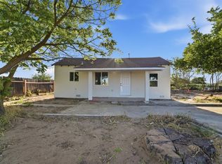696 Pedersen Rd, Oakdale, CA 95361