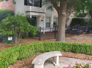 492 N Jeff Davis Dr, Fayetteville, GA 30214