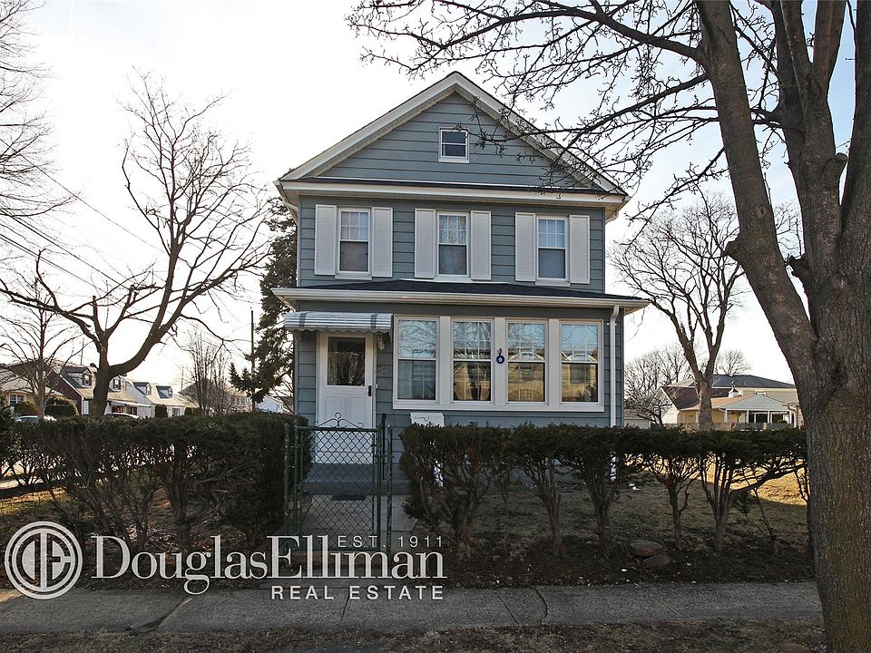 1st image of 220 Rushmore Ave