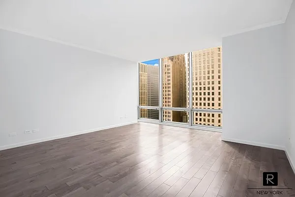 Rented by R New York | media 31