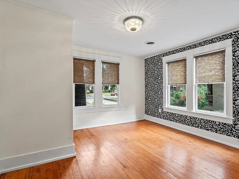 531 S Holmes St — Photo 23