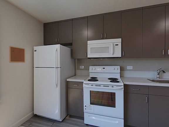 5th image of 2398 Parker St #10708628