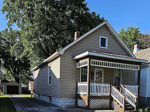 2nd image of 2211 Lincoln Ave