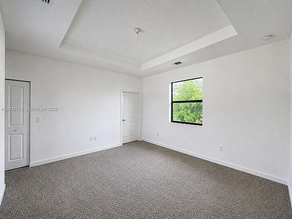 5th image of 307 NE 208th Ter