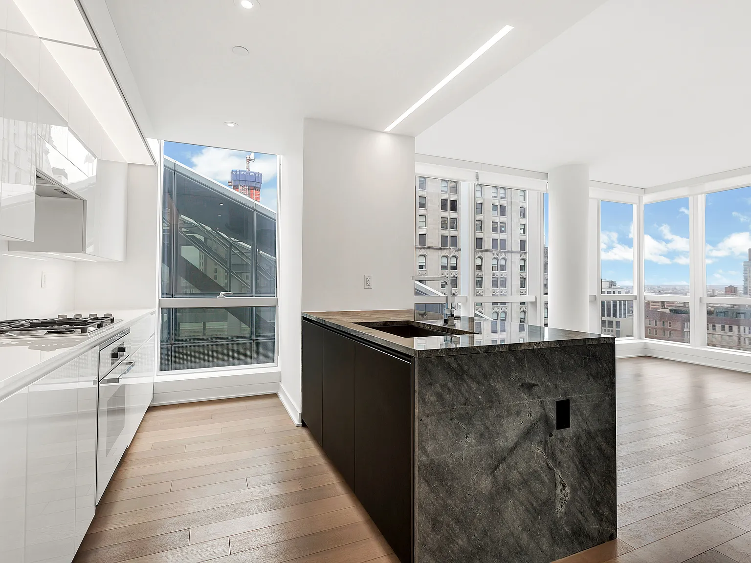 400 Park Avenue South — Photo 2