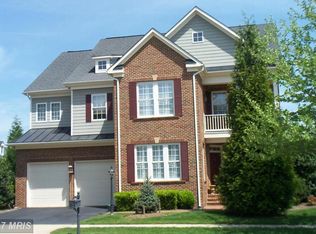 44092 Riverpoint Dr, Leesburg, VA