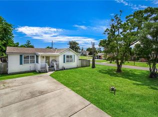 2101 Violet St, Violet, LA 70092