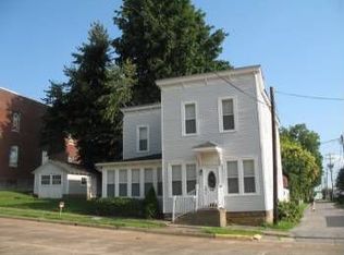 817 Mozart St, Tell City, IN 47586