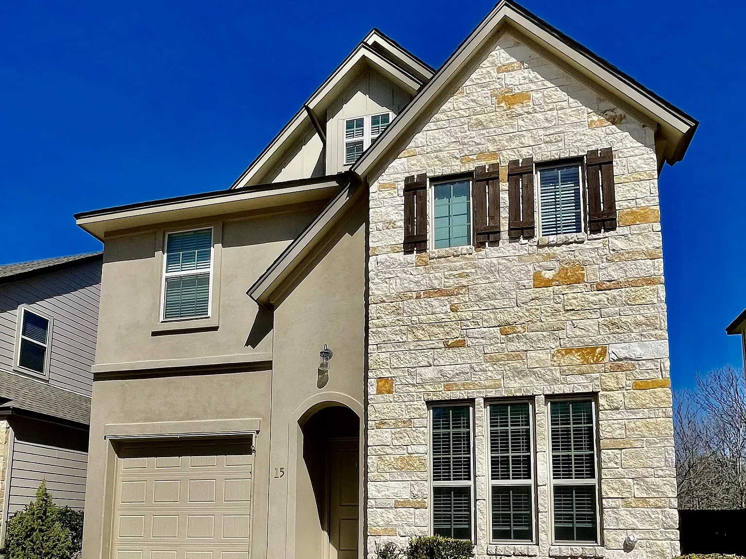 2 bed, 1720 sqft, $2,750 — Photo 1