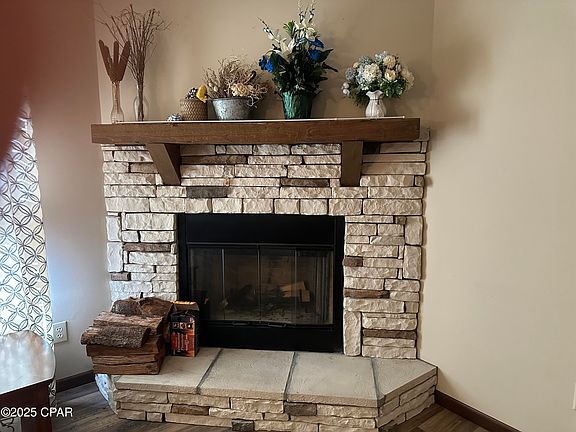 4th image of 4584 Dunaway Rd