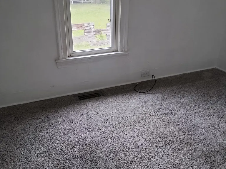 703 Steward Ave — Photo 16