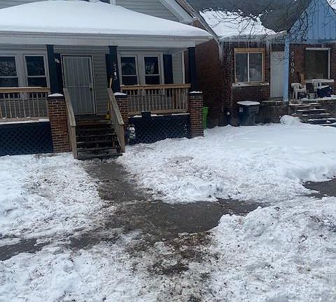 2nd image of 4703 Drexel St
