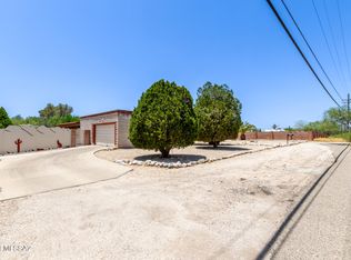 7858 E Cloud Rd, Tucson, AZ 85750