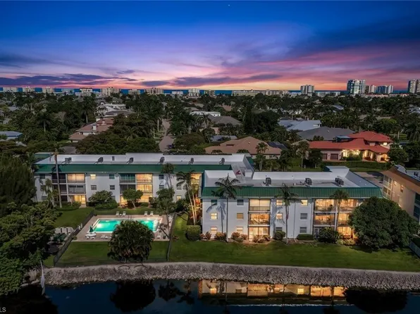 3030 Binnacle DR #101, NAPLES, FL 34103