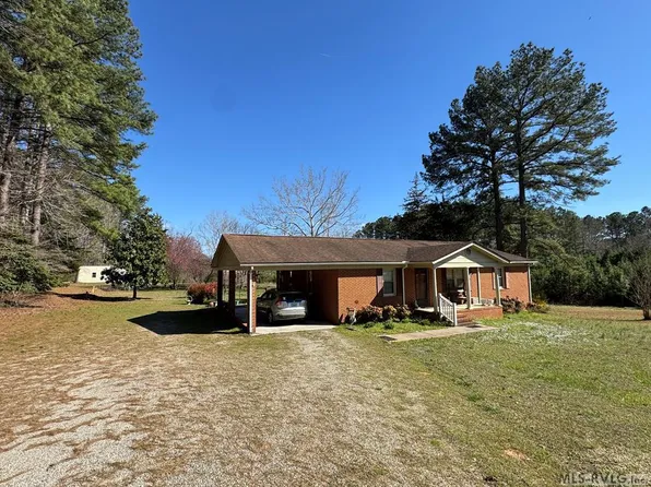 3720 Country Club Rd, Brodnax, VA 23920