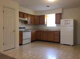 202 Pine St APT C, Energy, IL 62933