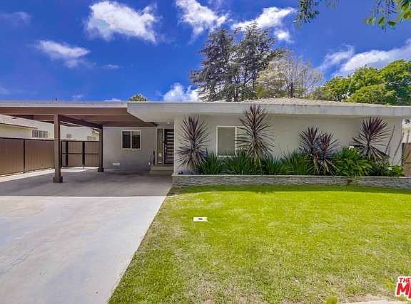 3rd image of 3611 Corinth Ave