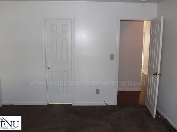 3rd image of 12229 Meadowfield Cir