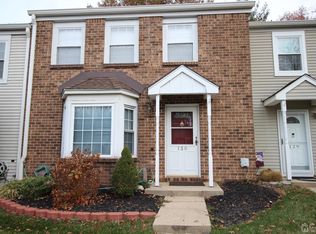 130 Archery Ct, Old Bridge, NJ 08857