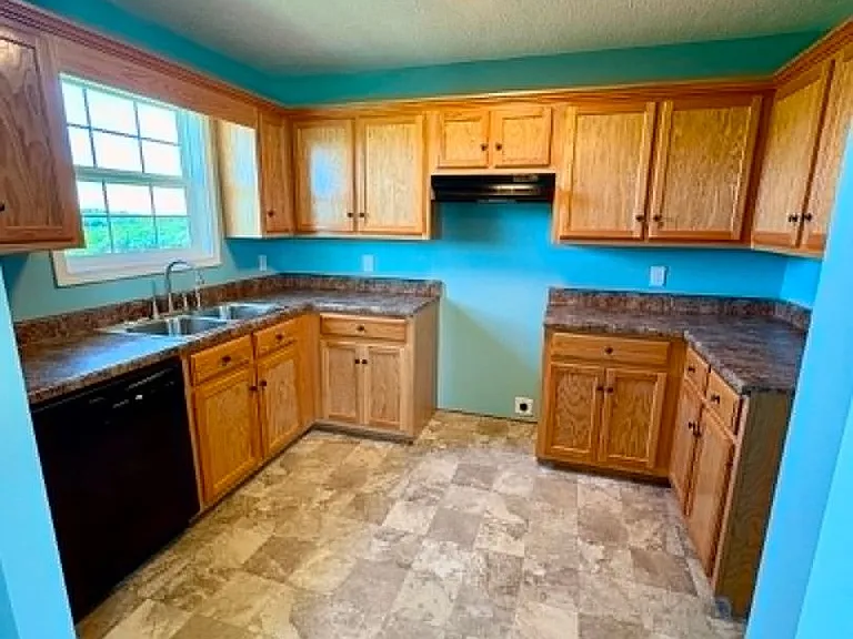 299 J Hunt Rd — Photo 4