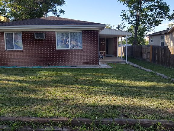 3rd image of 1477 W Dakota Ave