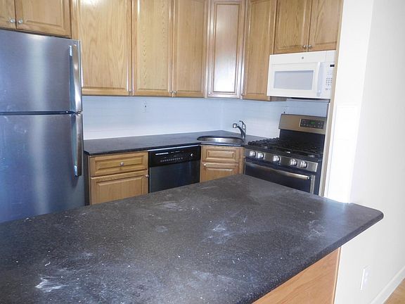 5th image of 140-16 34th Ave #1005
