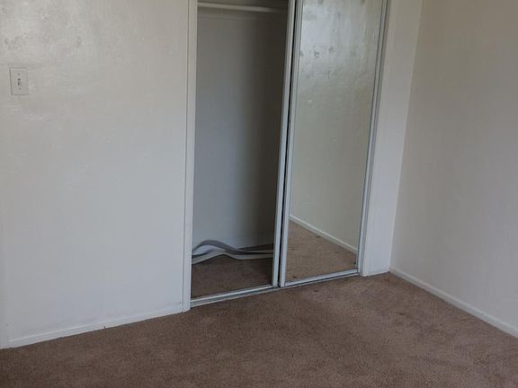 2nd image of 4572 34th St