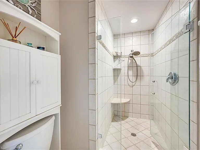 4530 Gulf Shore Blvd N #2-122 — Photo 26
