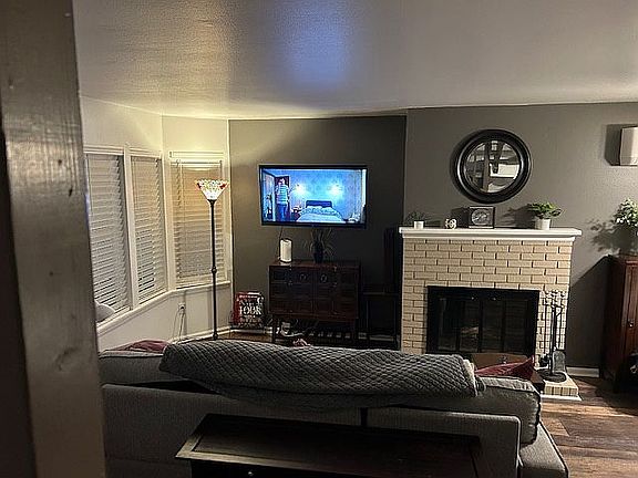 3rd image of 1717 W Drake Rd APT 6A