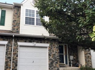 513 Buckingham Ct, Harleysville, PA 19438
