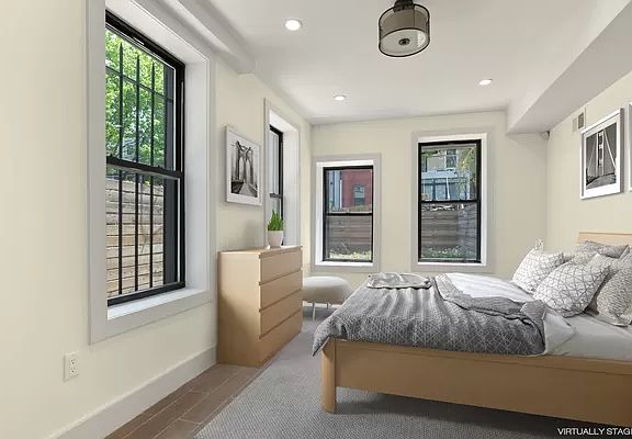 3rd image of 464 Putnam Ave APT 1