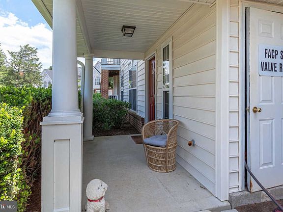 5th image of 25300 Lake Mist Sq Unit 200