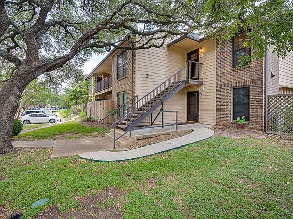 2nd image of K038 Mesa Dr #252-4159