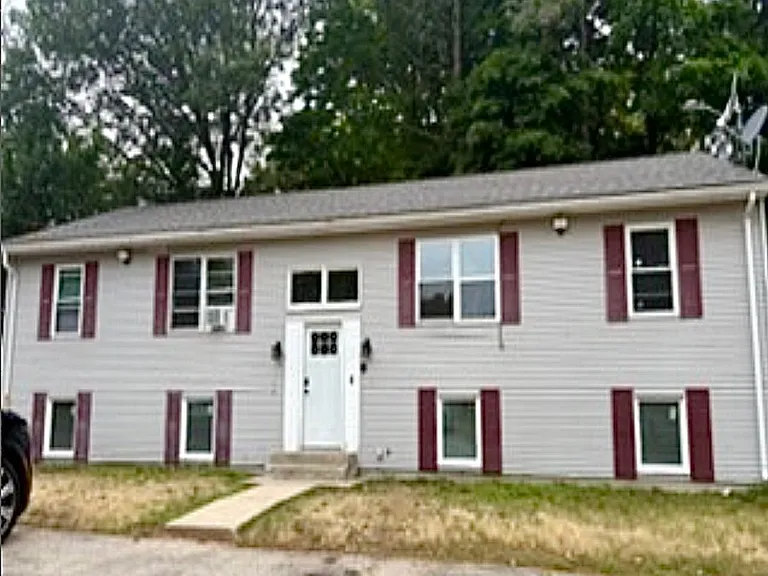 1 Ferreira Ct #5 — Photo 1