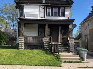 3720 W Garfield Ave, Milwaukee, WI 53208