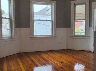 263 Fountain St #3, Fall River, MA 02721