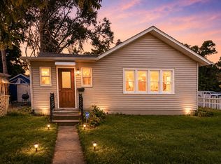 1112 Hurd Ave, Benton Harbor, MI 49022