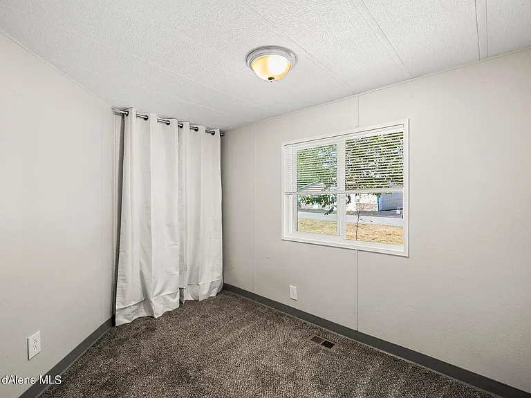 5858 E Colin Dr — Photo 18