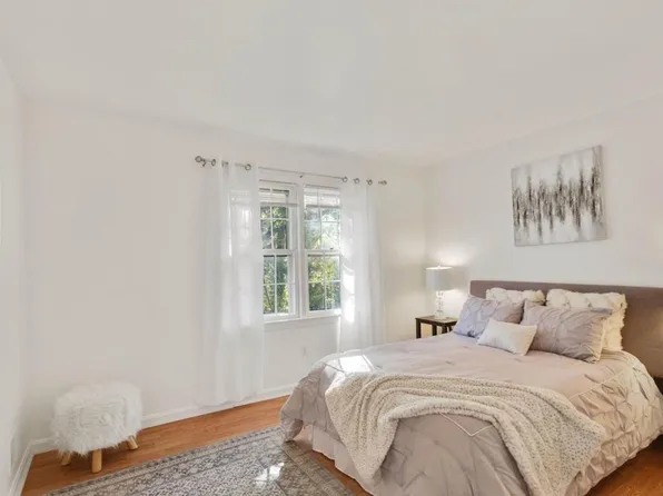 (undisclosed Address), Alexandria, VA 22312